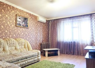 Продам двухкомнатную квартиру, 60.3 м2, Ставрополь, улица 9 Января, 4, микрорайон № 9