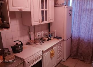 Продается 2-ком. квартира, 43 м2, Омск, улица Лукашевича, 1, Кировский округ