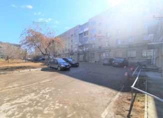 Продаю комнату, 100 м2, Берёзовский, Театральная улица, 1