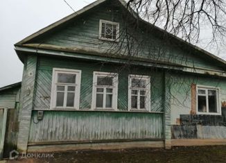 Дом на продажу, 59 м2, посёлок городского типа Демянск, Центральная площадь