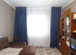 Продается 2-комнатная квартира, 49 м2, Заводоуковск, улица Пушкина, 41