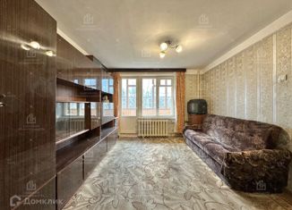 Продам 1-комнатную квартиру, 30.4 м2, Санкт-Петербург, проспект Юрия Гагарина, 45