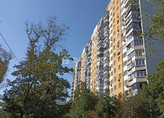 Продам трехкомнатную квартиру, 74 м2, Москва, Варшавское шоссе, 152к15, метро Аннино