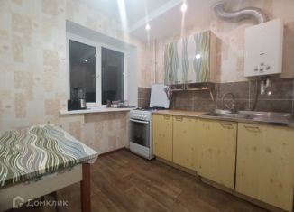 Продам 2-комнатную квартиру, 44 м2, Элиста, 1-й микрорайон, 27