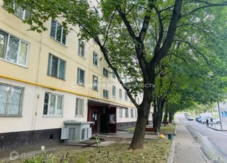 Продам трехкомнатную квартиру, 61.3 м2, Москва, Чертановская улица, 43к2