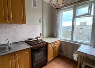 Продается 2-комнатная квартира, 44 м2, Мурманск, улица Полярный Круг, 1