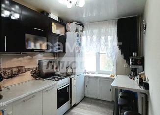 Продам двухкомнатную квартиру, 51 м2, Златоуст, улица Ленина, 4