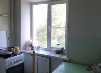 Продается четырехкомнатная квартира, 59.7 м2, Еманжелинск, улица Ленина, 21