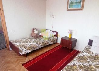 Сдается 3-комнатная квартира, 49.9 м2, Омск, улица Калинина, 10, Ленинский округ