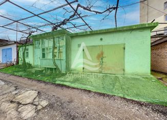 Продаю участок, 1 сот., село Малореченское