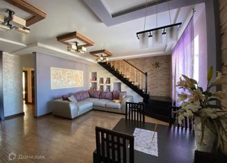 Продам 5-ком. квартиру, 193.3 м2, Оренбург, Просторная улица, 21/1