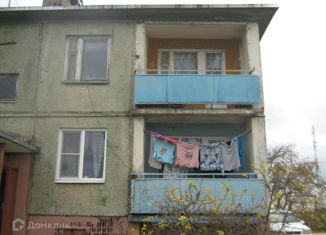 Продам трехкомнатную квартиру, 63 м2, село Красное, село Красное, 14