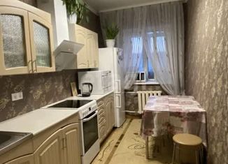 Продается 3-комнатная квартира, 61.8 м2, посёлок Московский, улица Бурлаки, 14А