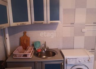 Продам 1-комнатную квартиру, 33.1 м2, поселок городского типа Уренгой, 3-й микрорайон, 19