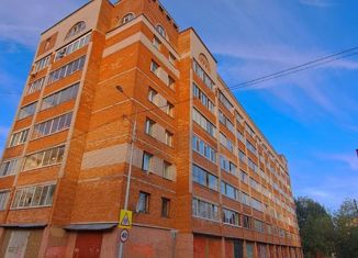 Продам однокомнатную квартиру, 33.2 м2, Коми, улица Чкалова, 8