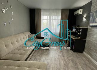 Продаю 3-ком. квартиру, 59.1 м2, Ясный, улица Строителей