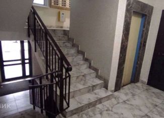 Продаю 5-ком. квартиру, 132.4 м2, Ставрополь, улица Пирогова, 26/3, микрорайон № 34