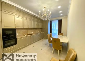 Продаю 3-комнатную квартиру, 115 м2, Ставропольский край, улица Ленина, 423/1