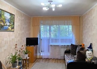 Продаю 2-ком. квартиру, 43.8 м2, Октябрьский, улица Фрунзе, 1