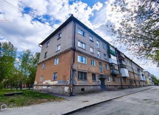 Продажа 2-ком. квартиры, 39.7 м2, Екатеринбург, Маневровая улица, 17, Железнодорожный район