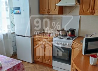 Продам двухкомнатную квартиру, 55 м2, поселок городского типа Товарково, улица Строителей, 4