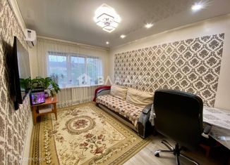 Продажа двухкомнатной квартиры, 45 м2, село Гайдук, улица Суворова, 30