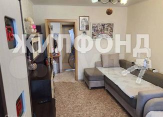 Продаю двухкомнатную квартиру, 44.4 м2, Новосибирск, Каменская улица, 80, метро Сибирская