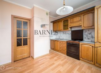Продажа трехкомнатной квартиры, 72.3 м2, Москва, улица Генерала Белобородова, 16, улица Генерала Белобородова
