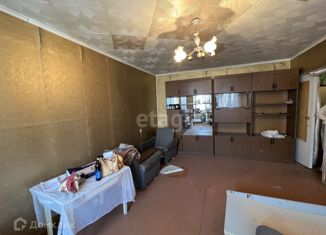 Продам 2-ком. квартиру, 45.4 м2, Мелеуз, улица Ленина, 131