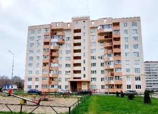 Продаю трехкомнатную квартиру, 59.7 м2, Жигулёвск, Радиозаводская улица, 14