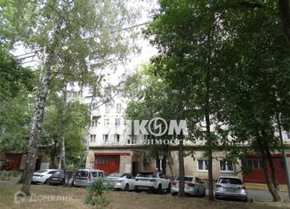 Продается четырехкомнатная квартира, 64.1 м2, Москва, улица Свободы, 45с1, район Южное Тушино