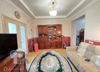 Продажа 3-ком. квартиры, 72 м2, Москва, улица Бочкова, 8, улица Бочкова