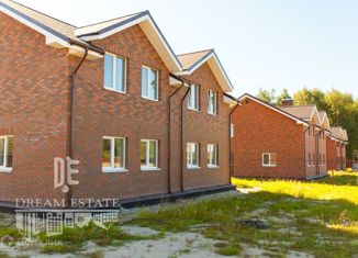 Продается таунхаус, 88 м2, деревня Алешково, 8-й Лучистый проезд, 17