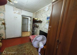 2-комнатная квартира на продажу, 48.2 м2, Волгоград, улица Военный городок, 2, Кировский район