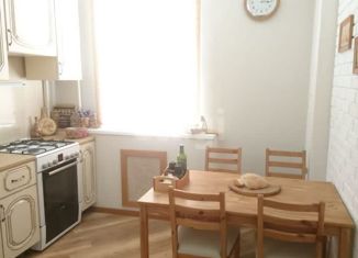 Продам 2-комнатную квартиру, 61 м2, Екатеринбург, Курьинский переулок, 5, Курьинский переулок