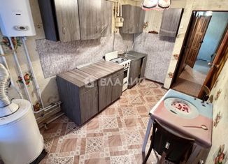 Продается 2-ком. квартира, 47.7 м2, Камешково, улица Комсомольская Площадь, 10