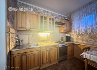 Сдается в аренду 2-ком. квартира, 79 м2, Санкт-Петербург, Моховая улица, 39, Моховая улица