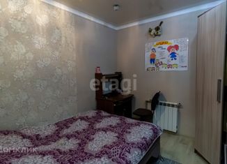 Продам 2-ком. квартиру, 44 м2, поселок городского типа Разумное, улица 78-й Гвардейской Дивизии, 5