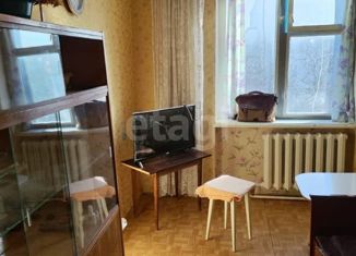Продается 3-комнатная квартира, 53 м2, Симферополь, улица Дмитрия Ульянова, 30