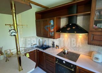 Продам 3-комнатную квартиру, 75 м2, Москва, улица Островитянова, 37А, метро Коньково