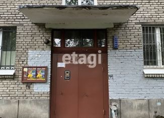 Продаю 2-комнатную квартиру, 43 м2, Санкт-Петербург, улица Новостроек, 33, улица Новостроек