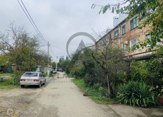 Продажа 2-комнатной квартиры, 55.7 м2, Апшеронск, Вокзальная улица, 2