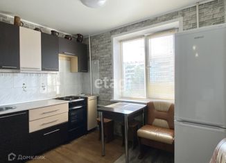 Продается 2-ком. квартира, 56 м2, Йошкар-Ола, бульвар Чавайна, 18, микрорайон Центральный