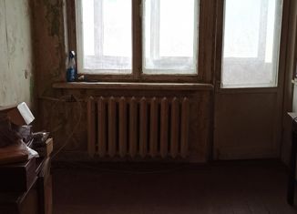 Продам 1-ком. квартиру, 30 м2, Самара, улица Красных Коммунаров, 42, метро Безымянка