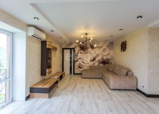 Продается двухкомнатная квартира, 84.6 м2, Владивосток, улица Поленова, 9В