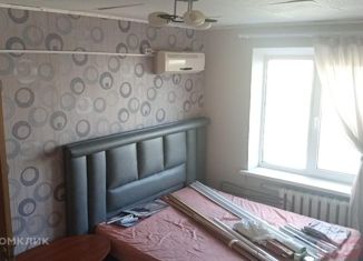 Продажа 2-ком. квартиры, 27 м2, Новороссийск, улица Михаила Борисова, 15А