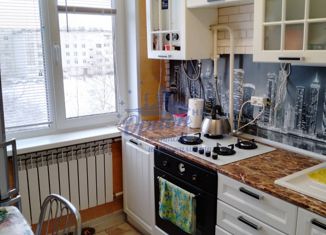 Продаю двухкомнатную квартиру, 43 м2, Богородск, 3-й микрорайон, 15