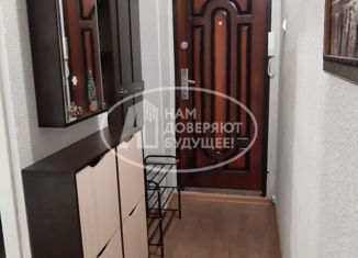 Продаю 2-ком. квартиру, 64 м2, Пермский край, улица Суворова, 18