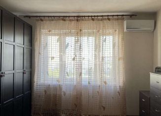 Сдам однокомнатную квартиру, 45.7 м2, Москва, улица Верхние Поля, 14к1, метро Братиславская