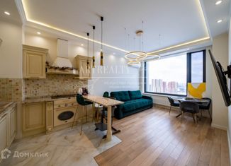 Продается трехкомнатная квартира, 78.4 м2, Москва, Мичуринский проспект, 56, метро Мичуринский проспект